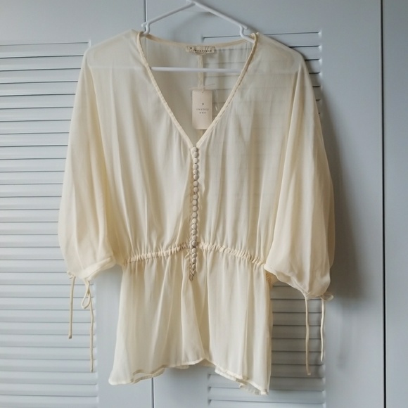 Forever 21 Tops - NWT F21 Ivory Blouse